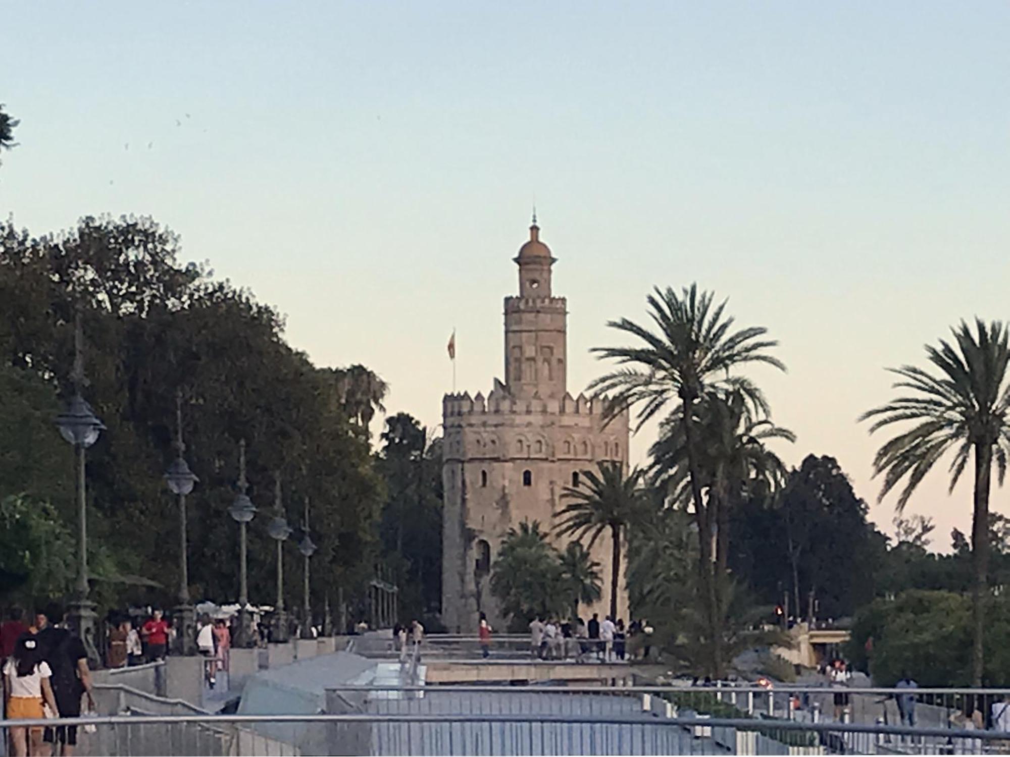 Ad21Sevilla - Suite Exterior foto